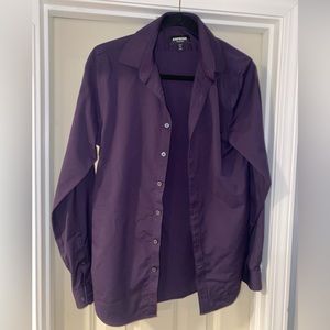 Plum Slim Button-Down Wrinkle-Resistant Performance Dress Shirt Size Small